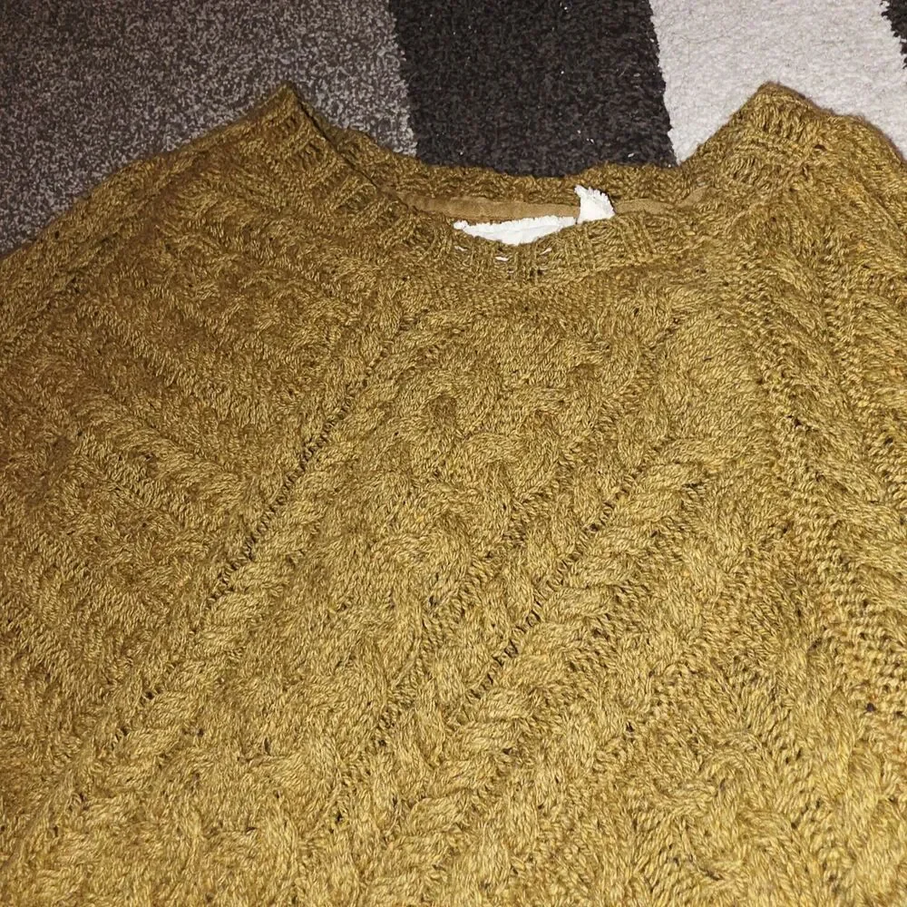 ANGEL OF THE NORTH Sz L Anthropologie Mustard Knit Roubded Hem Poncho Sweater